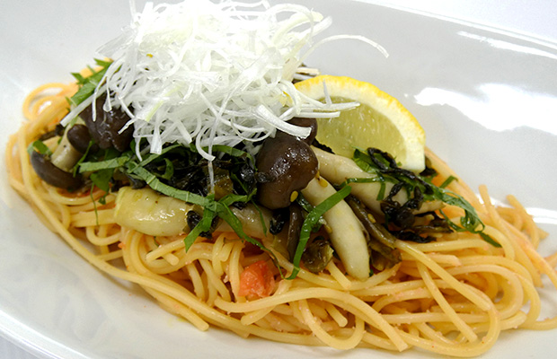 きのこと高菜の明太たらこパスタ
